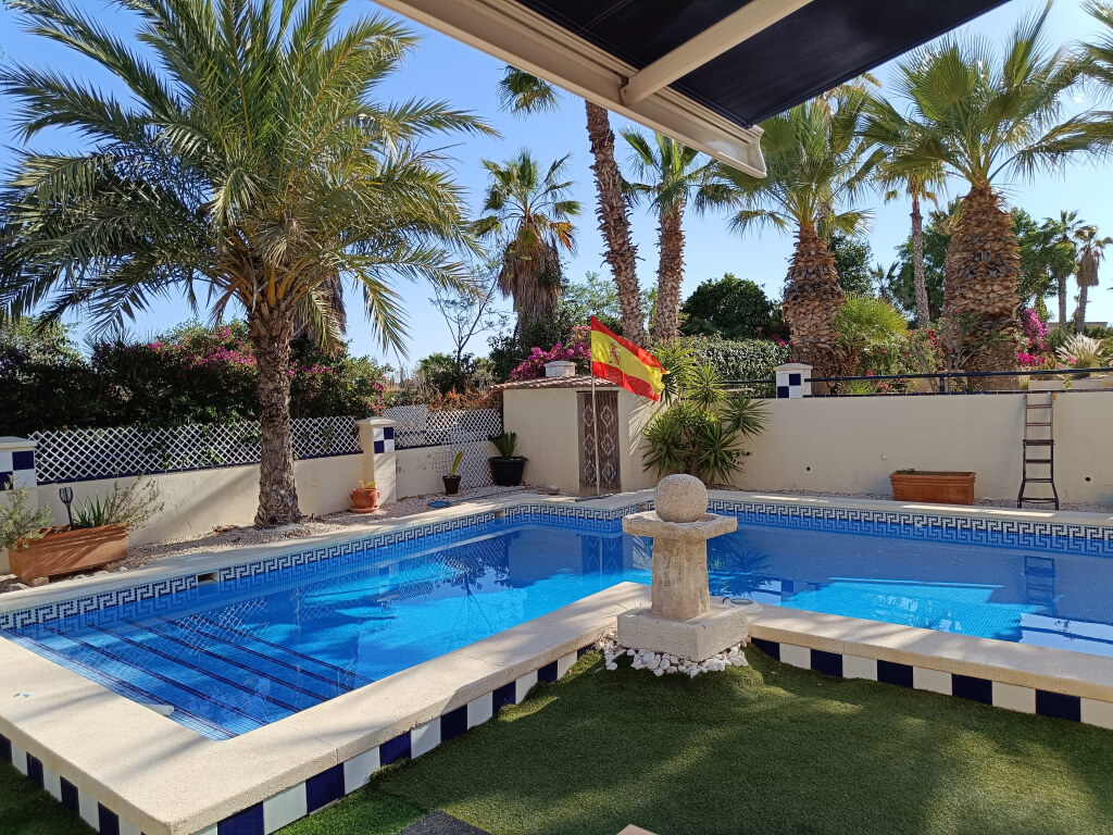 
Chalet de 4 dormitorios en venta en Baños y Mendigo, Murcia