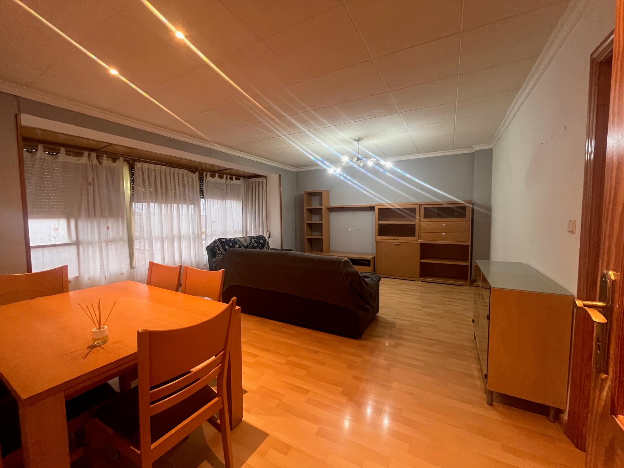
Piso de 4 dormitorios en venta en Los Dolores, Cartagena, Murcia